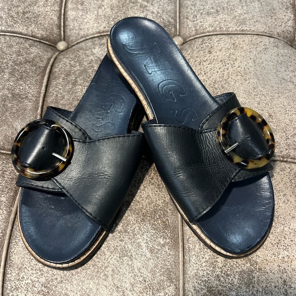 Jigsaw Shoes - Jigsaw leather tortoise buckle slip on